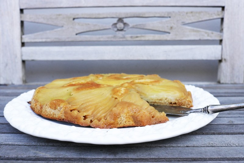 Tatin de poires - Hruškový koláč Tatin de poires - Hruškový koláč