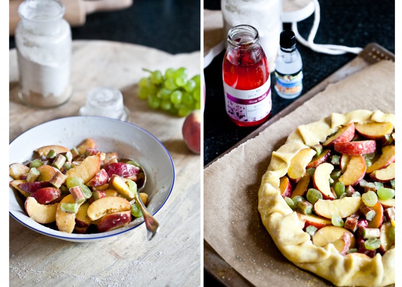 Křehký letní ovocný koláč - Galette Křehký letní ovocný koláč - Galette